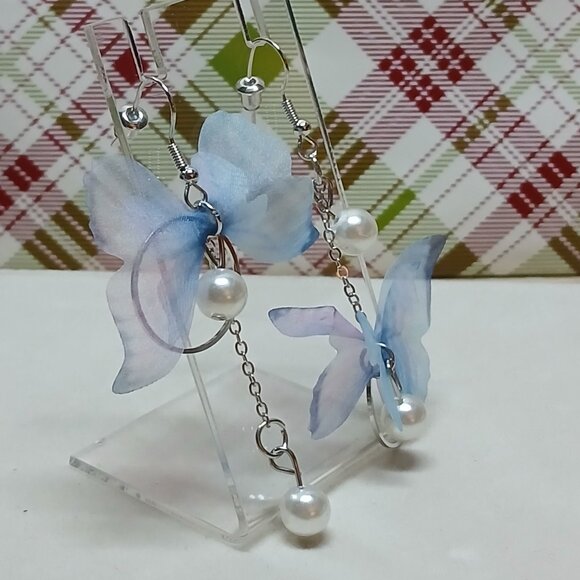 NWOT Fashion Jewelry Silver Tone Faux Pearl Dangle Blue Butterfly Earrings #18 - Picture 8 of 10